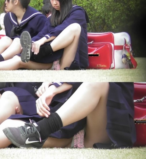 制服コスの丸見えつやつや白パン