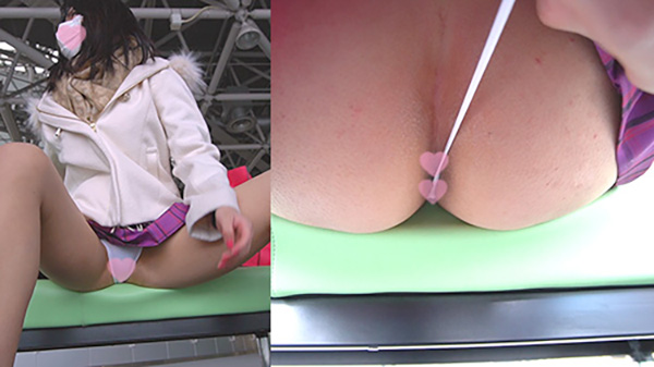 痴女さん見せつけオナニーで興奮して股間にシミ！