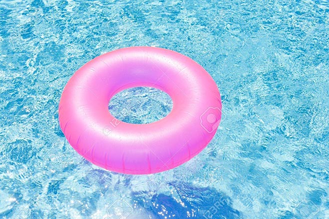 大胆ビキニJK4人組の水中&JCビキニ