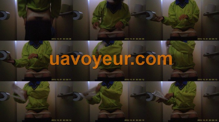 テニスクラブ！トイレ盗撮 Vol.03 peeping-eyes.com TO-10836