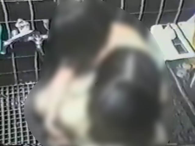パパの撮影・姉妹は戸惑い全裸風呂・・